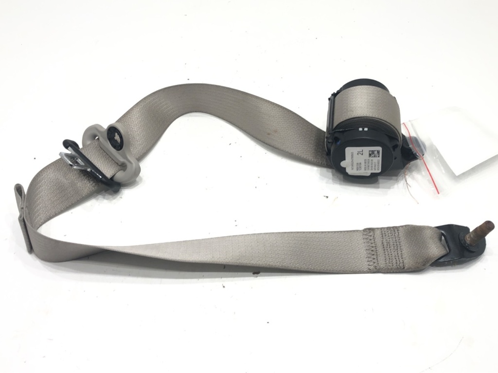 [STARK-696961] Cinturón de seguridad trasero izquierdo Chrysler Pacifica 2016-2022 (3.6 gasolina)