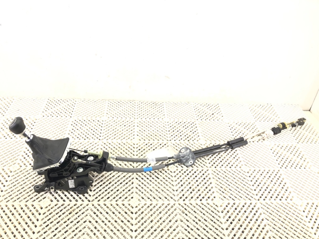 [STARK-704846] Palanca de cambio Ford Focus IV (HN) 1.0 EcoBoost 92 kW