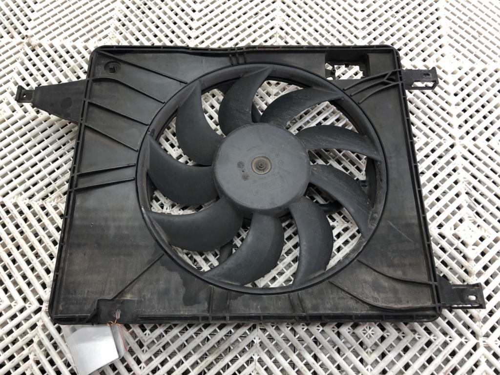 [STARK-710075] Ventilador de radiador Nissan Qashqai / Qashqai +2 I (J10, NJ10, JJ10E) 2006-2014