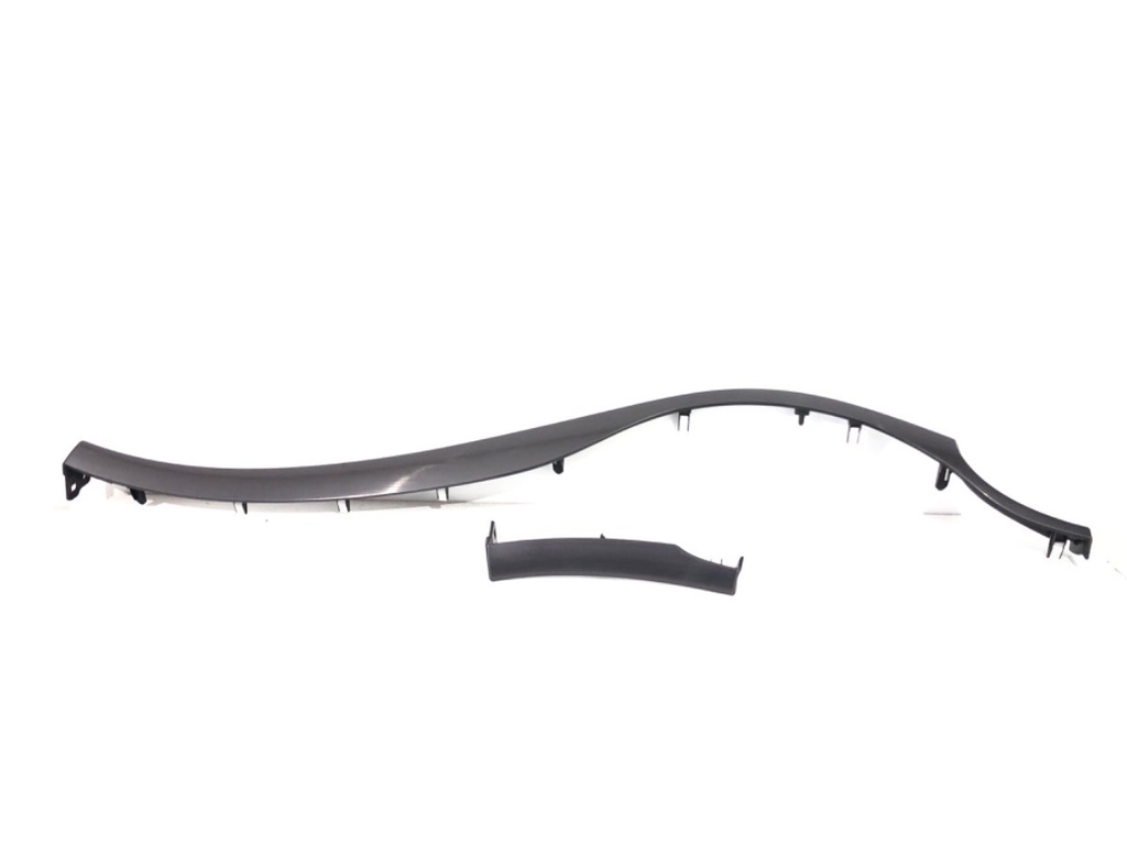 [STARK-714081] Moldura decorativa HYUNDAI i40 I CW (VF) 2011-2022