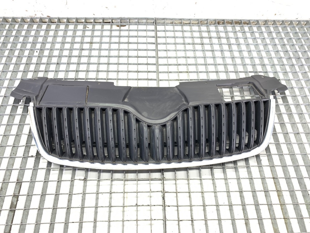 [STARK-723557] Rejilla de parachoques SKODA Roomster (5J7) 2006-2015