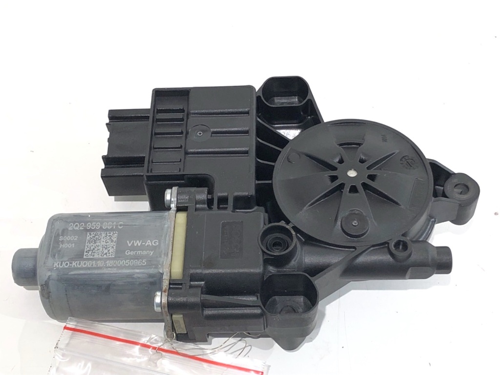 [STARK-782024] Motor elevalunas delantero izquierdo para Skoda Fabia III Kombi (NJ5) 1.0 55kW 2014-2022