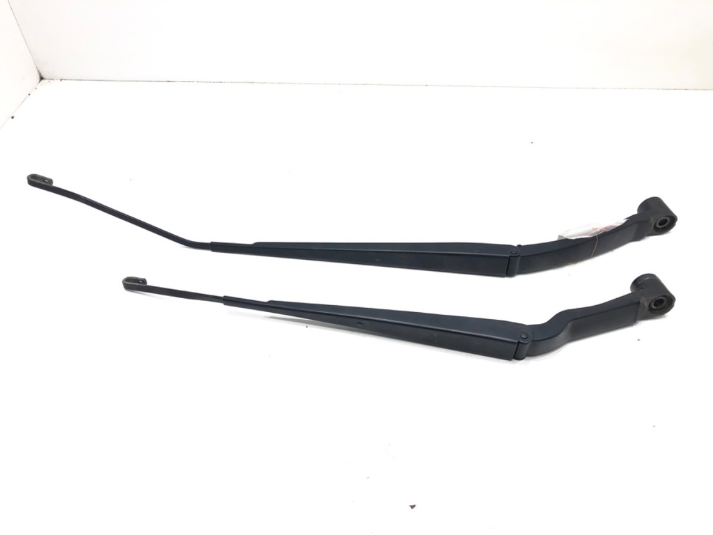 [STARK-663810] Brazo limpiaparabrisas delantero Renault Kadjar (HA_, HL_) 2015-2022