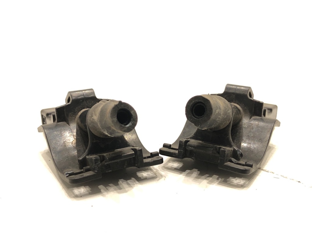 [STARK-681452] Boquillas de lavado Toyota RAV4 IV (_A4_) 2012-2022