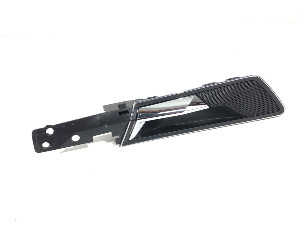 [STARK-715009] Manilla interior de puerta trasera derecha SKODA KAROQ (NU7, ND7) 2017-2022