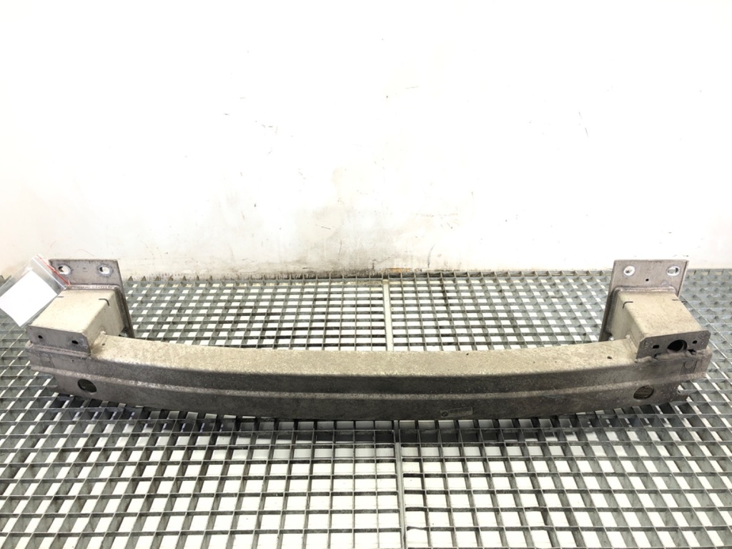 [STARK-825860] Larguero de parachoques trasero BMW X6 (F16, F86) 2014-2019