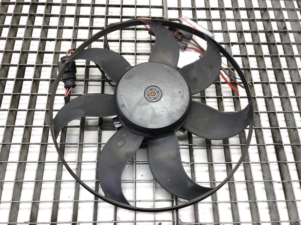 [STARK-827430] Ventilador del radiador VW Tiguan (5N_) 2.0 TDI 81 kW