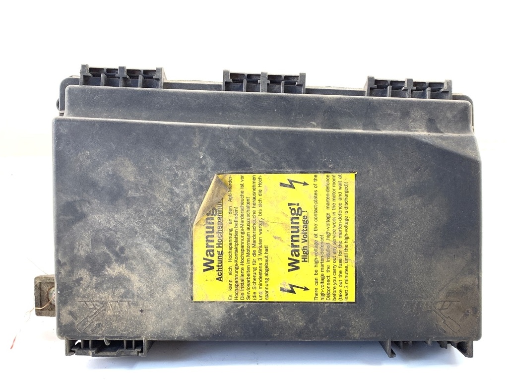 [STARK-833736] Caja de fusibles OPEL ZAFIRA / ZAFIRA FAMILY B (A05) 2005-2019