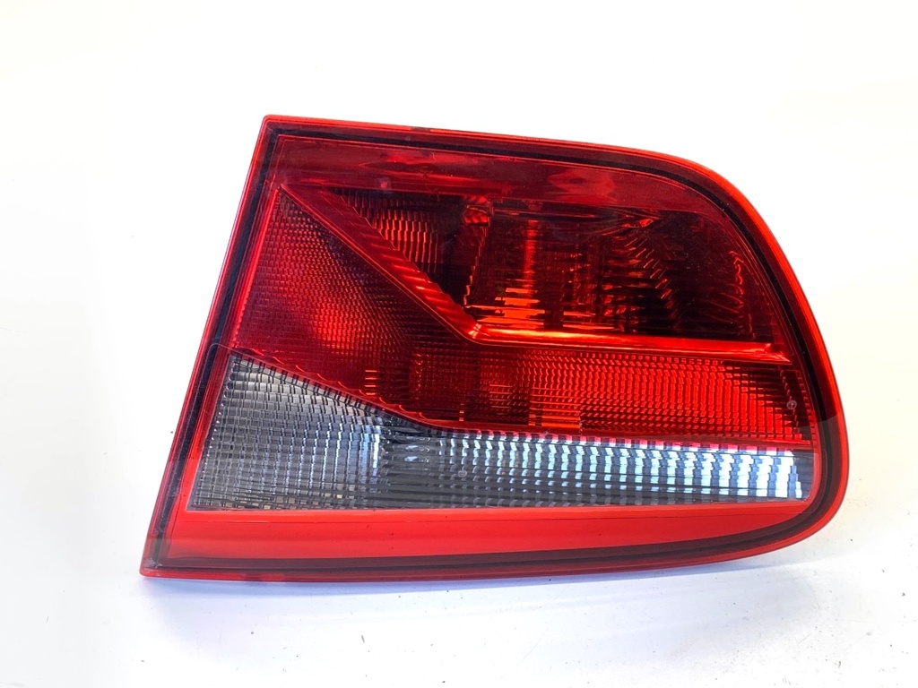 [STARK-856403] Piloto trasero derecho SEAT IBIZA IV ST (6J8, 6P8) 2010-2016