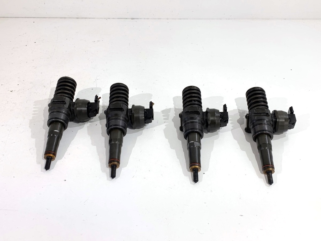 [STARK-846437] Kit de inyectores VW Golf Plus V (5M1, 521) 1.9 TDI 77 kW 2005-2009