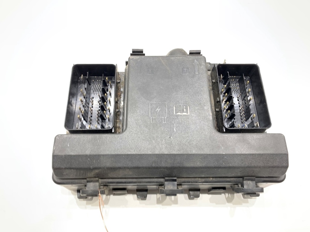 [STARK-895232] Caja de fusibles para Ford S-MAX (CJ, WA6) 2015-2022