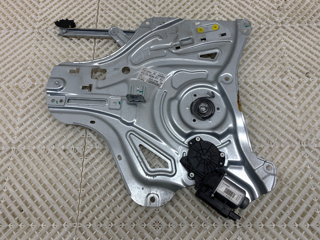 [STARK-915253] Elevalunas delantero izquierdo Hyundai ix35 (LM, EL, ELH) 2009-2022