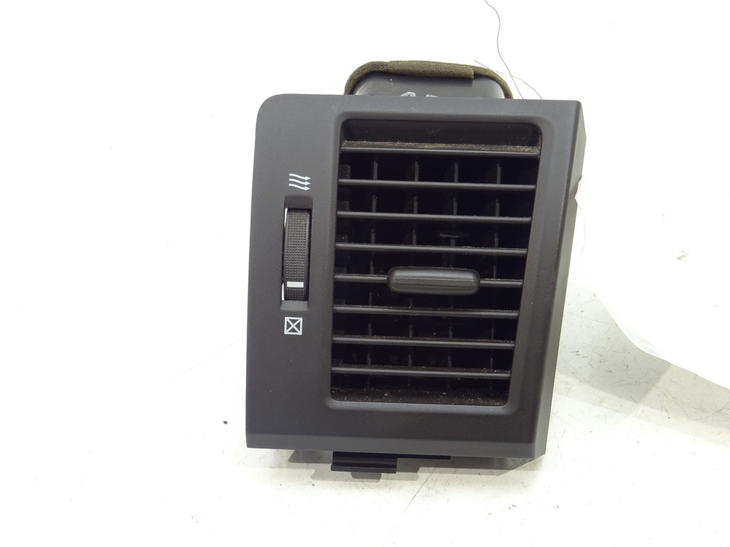 [STARK-435332] Rejilla de admisión de aire delantera para TOYOTA LAND CRUISER 200 (_J2_) 2007-2022