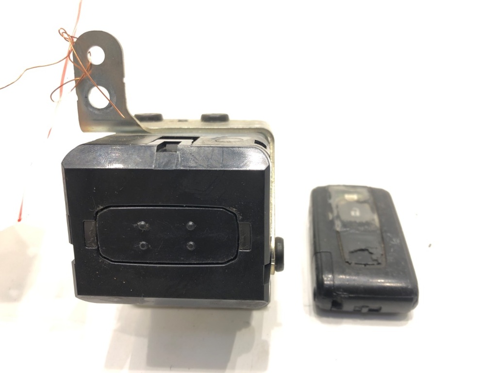 [STARK-576497] Portavasos Toyota Corolla Verso 1.8 gasolina 2004-2009