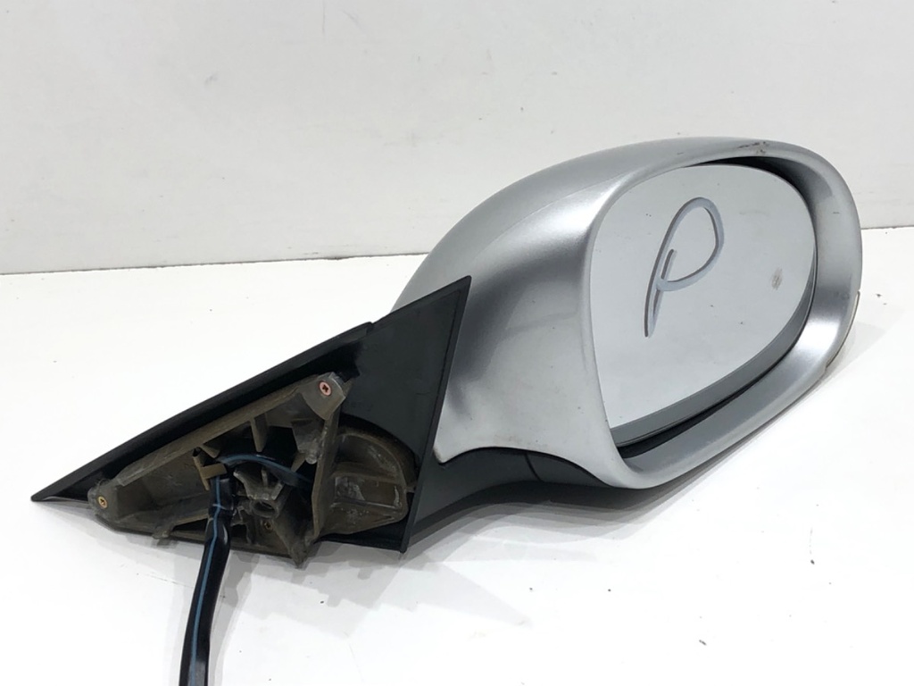[STARK-672909] Retrovisor derecho VW Passat B5.5 (3B3) 1.6 gasolina 2000-2005