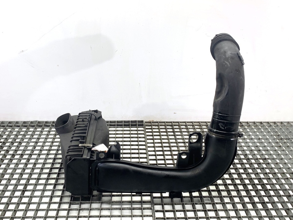 [STARK-837957] Caja de filtro de aire BMW X6 (F16, F86) 2014-2019