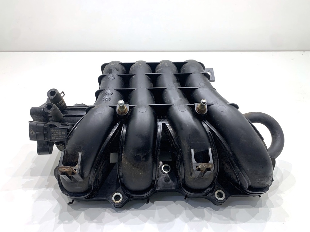 [STARK-870185] Colector de admisión MITSUBISHI ASX (GA_W_) 1.6 MIVEC 86 kW 117 CV 2010-2022