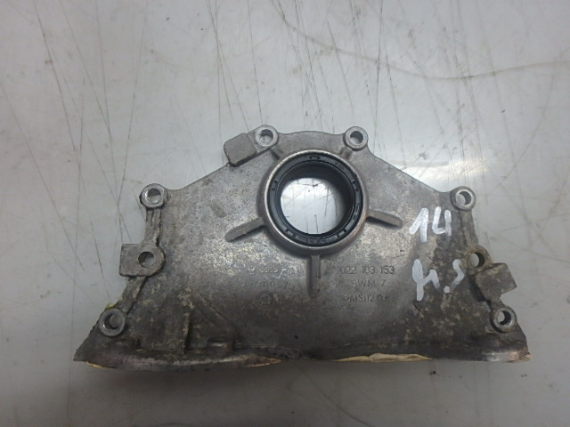 [MTD-109172] Brida de junta Audi A3 8P1 3.2 V6 Gasolina BDB (022103153)