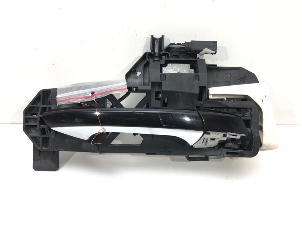 [STARK-510200] Manilla exterior de puerta delantera derecha Mercedes-Benz Clase S (W221) 2005-2013
