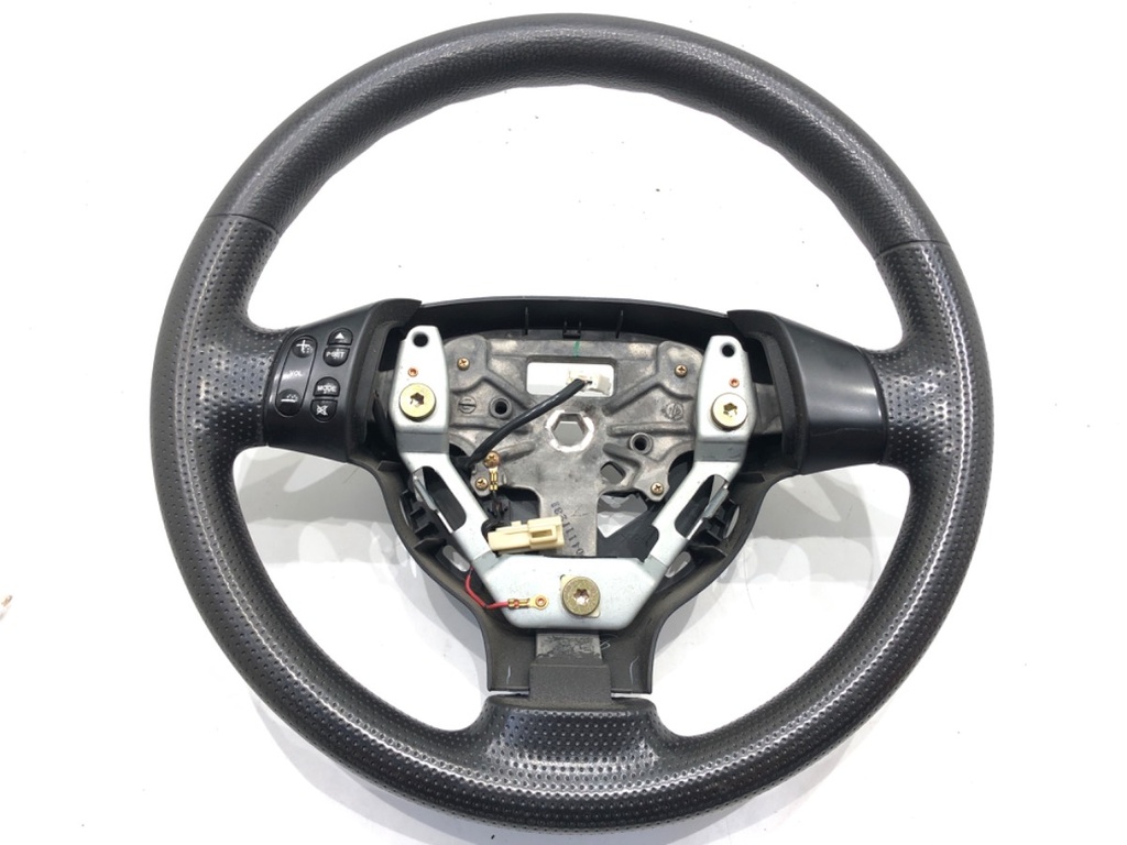[STARK-592808] Volante Mazda 2 (DY) 2003-2007