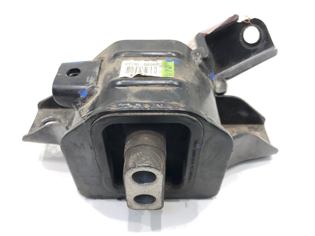 [STARK-604548] Soporte de motor izquierdo HYUNDAI i20 III (BC3, BI3) 1.2 62 kW (84 CV) gasolina 2020-2022