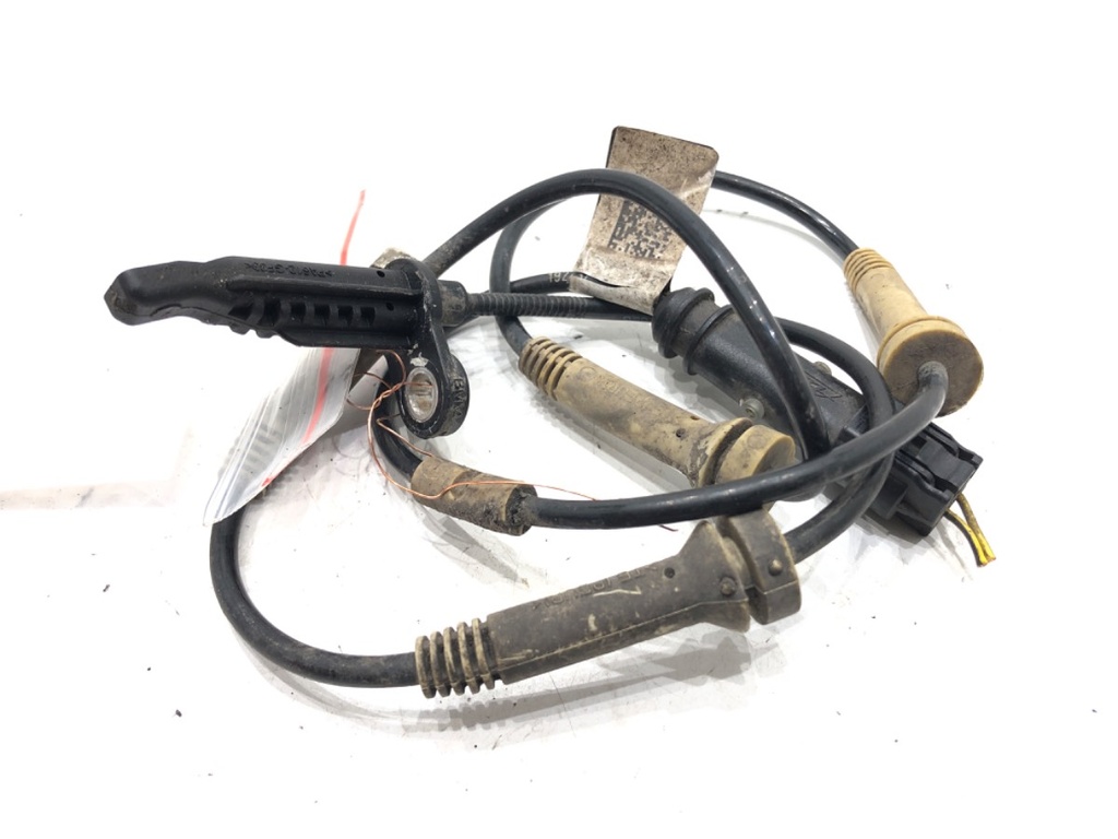 [STARK-647781] Sensor ABS trasero derecho BMW Serie 5 (G30, F90) 2016-2022
