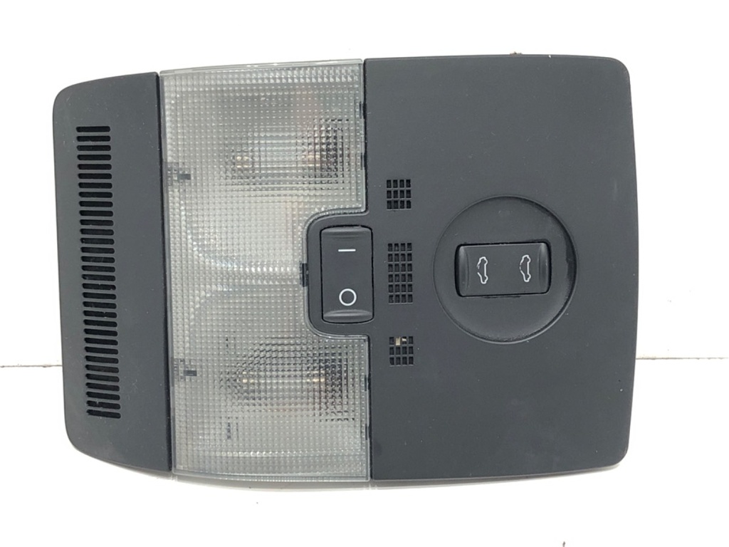 [STARK-653569] Lámpara de techo interior AUDI A3 (8P1) 2003-2013 1.8 TFSI