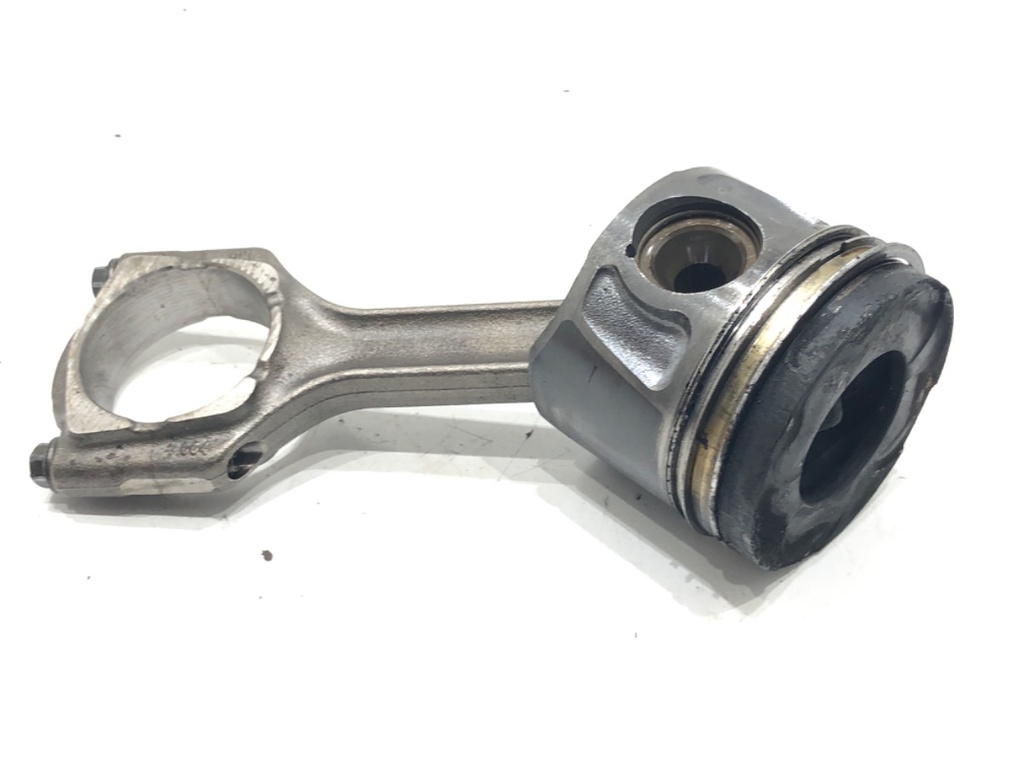 [STARK-660555] Pistón con biela OPEL ASTRA J Sports Tourer (P10) 2.0 CDTI 118 kW