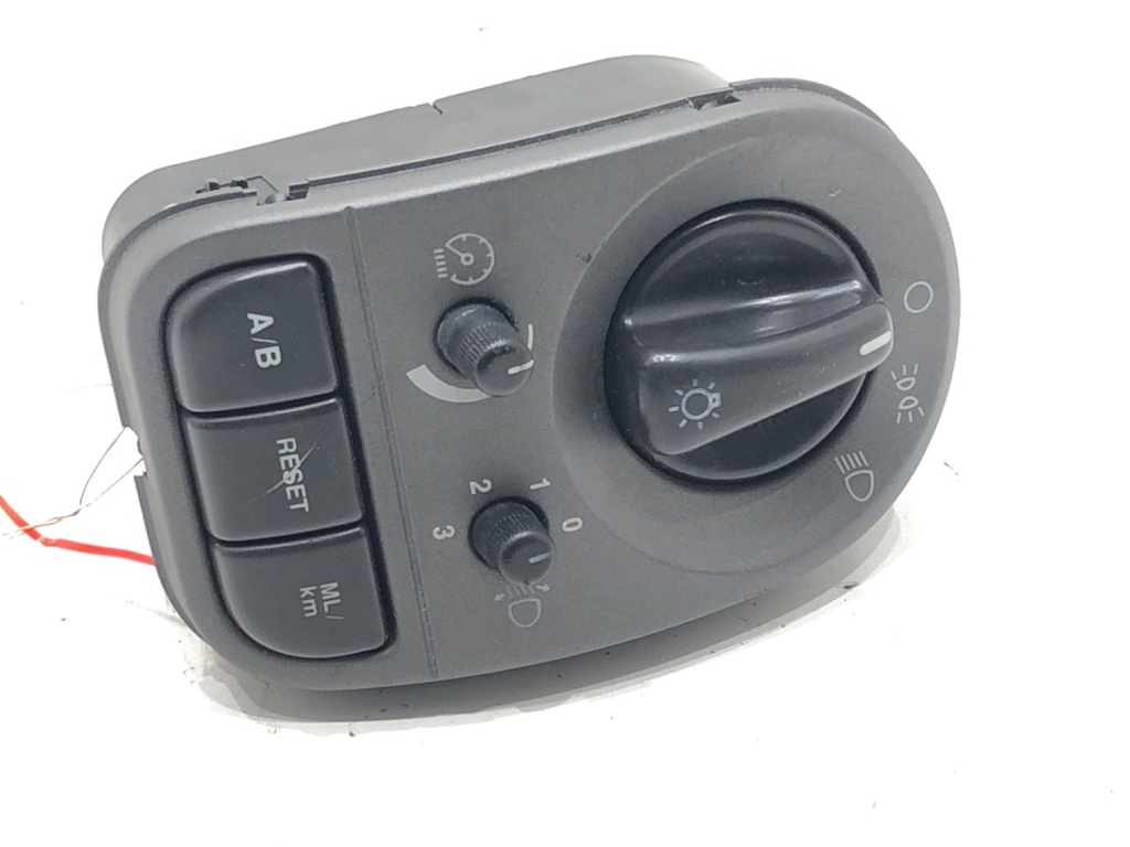 [STARK-674336] Interruptor de luces JAGUAR X-TYPE I (X400) 2.0 D 2003-2009