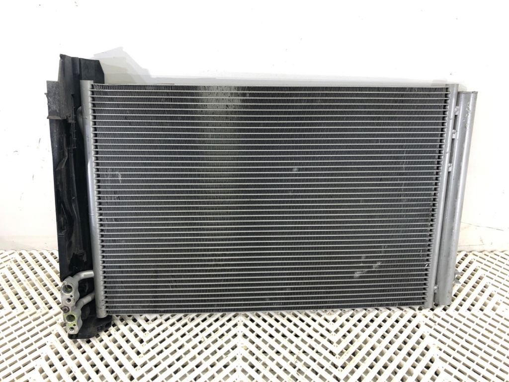 [STARK-691768] Radiador de aire acondicionado BMW Serie 1 (E87) 2003-2013