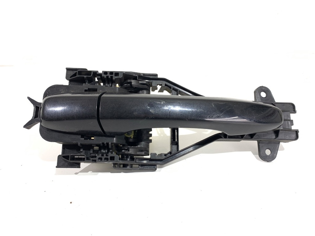 [STARK-693132] Manilla exterior derecha trasera VOLVO V40 liftback (525, 526) 2012-2022