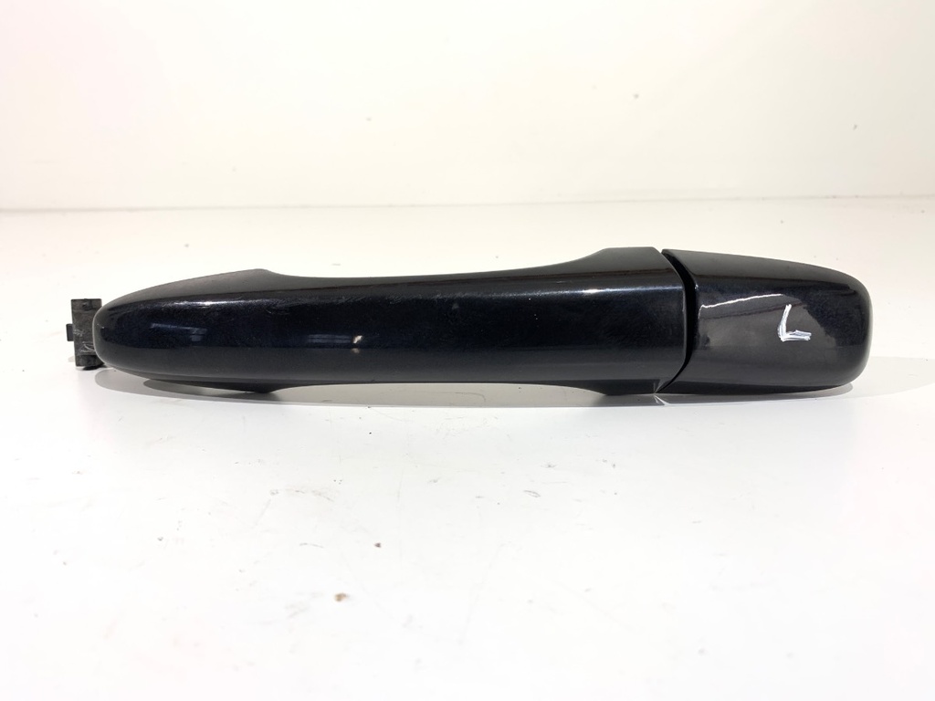 [STARK-693133] Maneta exterior trasera izquierda VOLVO V40 liftback (525, 526) 2012-2022