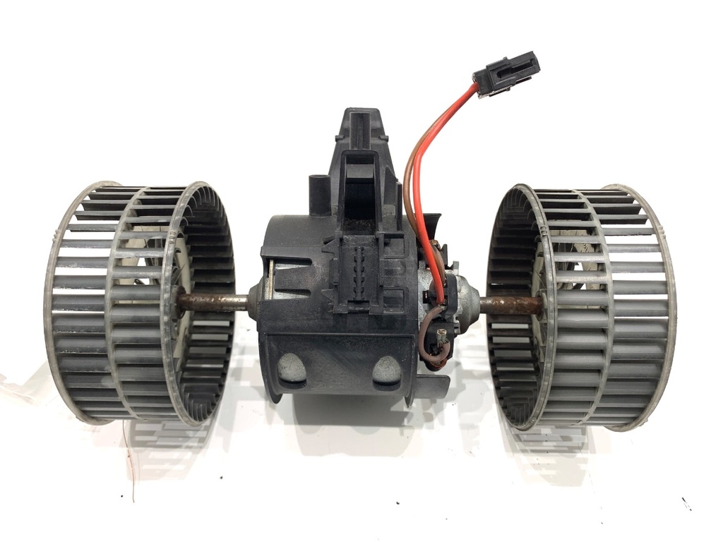 [STARK-718815] Ventilador de admisión de aire BMW Serie 6 Cabrio (E64) 630i 2004-2007