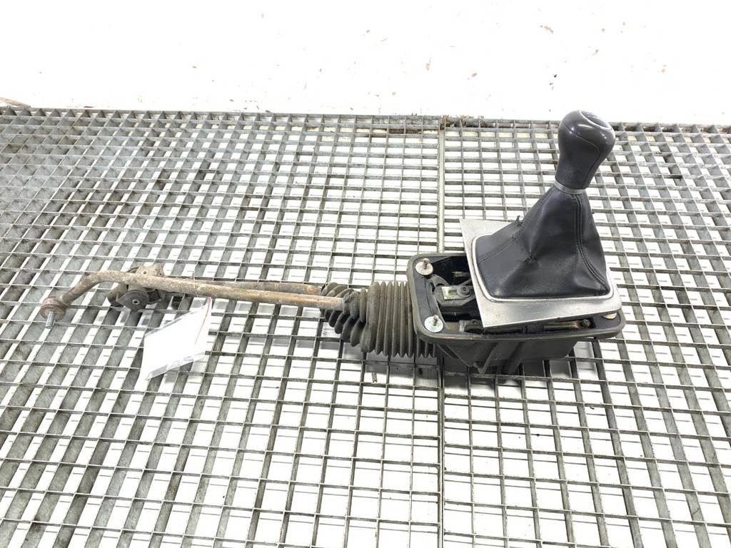 [STARK-740497] Palanca de cambios AUDI A4 B6 (8E2) 2.0 gasolina 2000-2004
