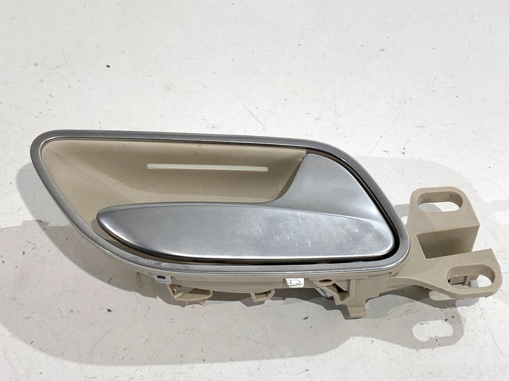 [STARK-793042] Manilla interior de puerta delantera derecha Mercedes-Benz GLE (V167) 2018->