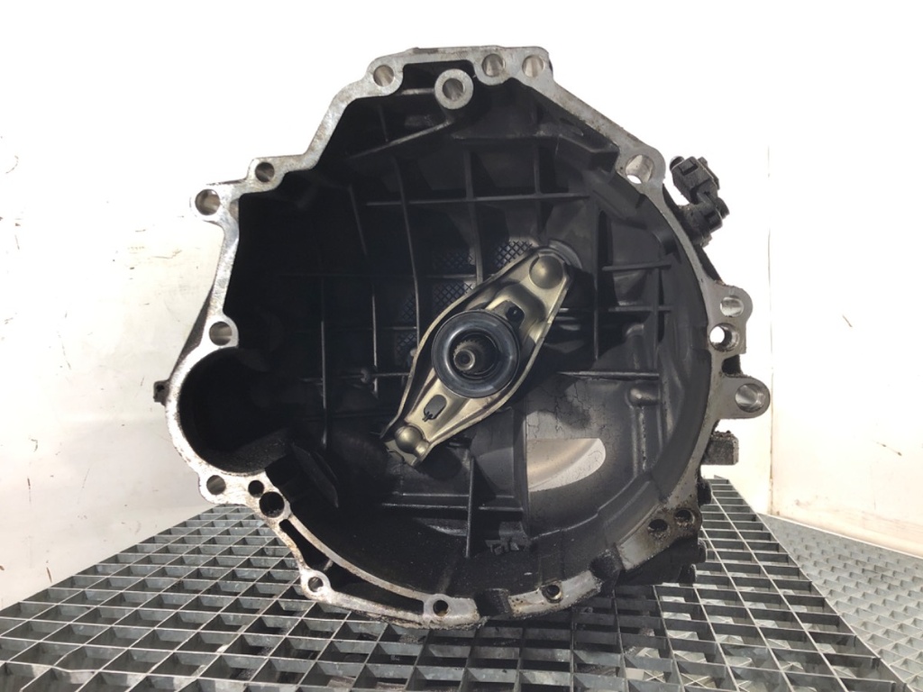 [STARK-656054] Caja de cambios AUDI A6 C6 (4F2) 2.4 130 kW 2004-2008