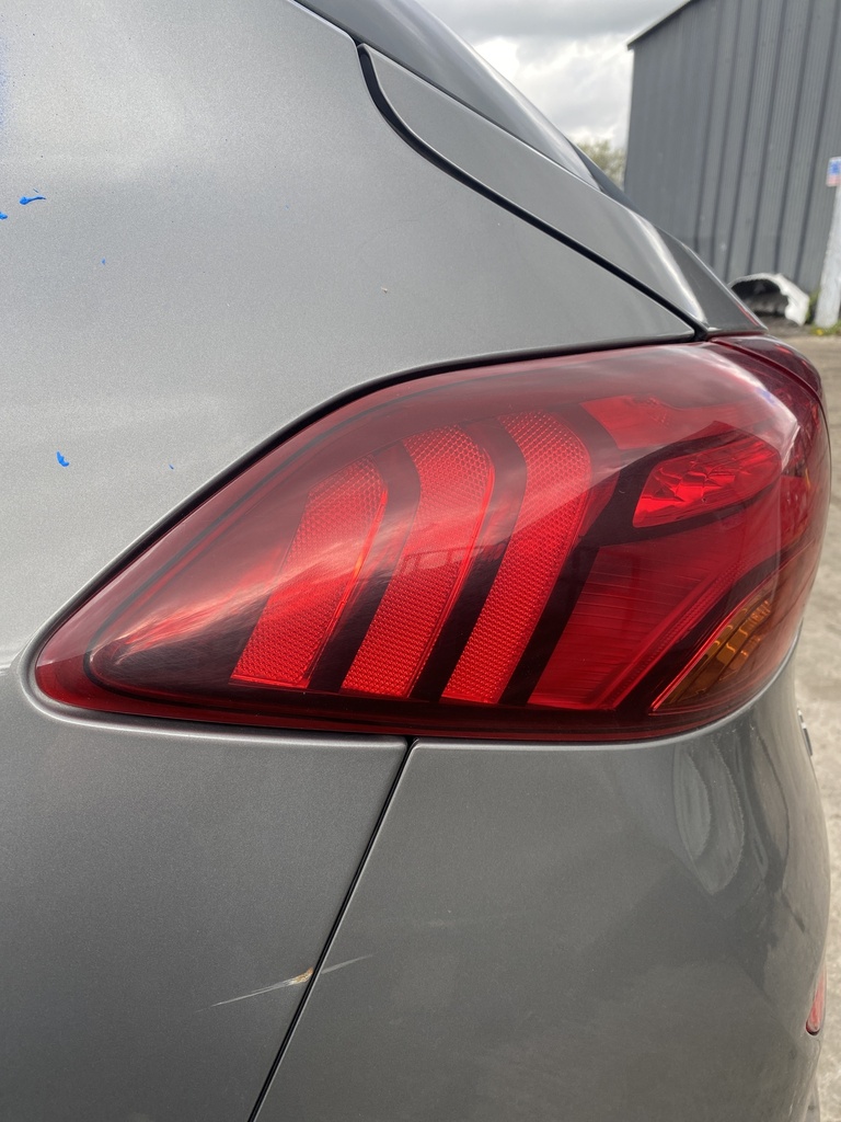 [EPE-101049] Piloto trasero izquierdo HYUNDAI TUCSON