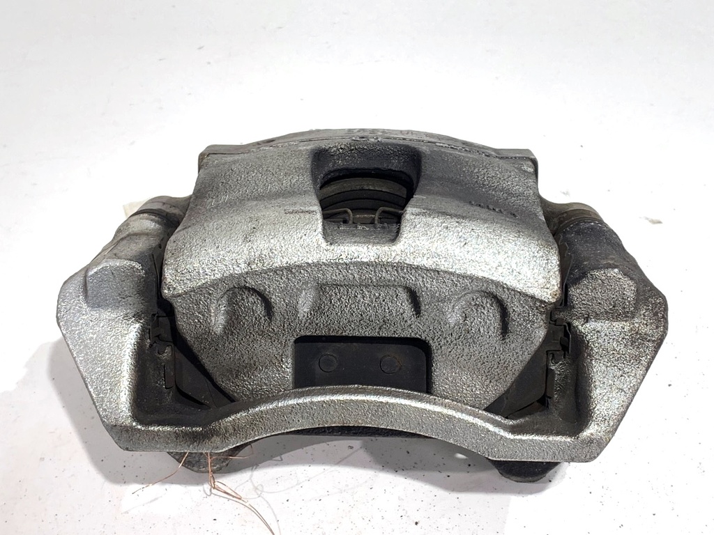 [STARK-812687] Pinza de freno delantera derecha HYUNDAI KONA 2017-2022