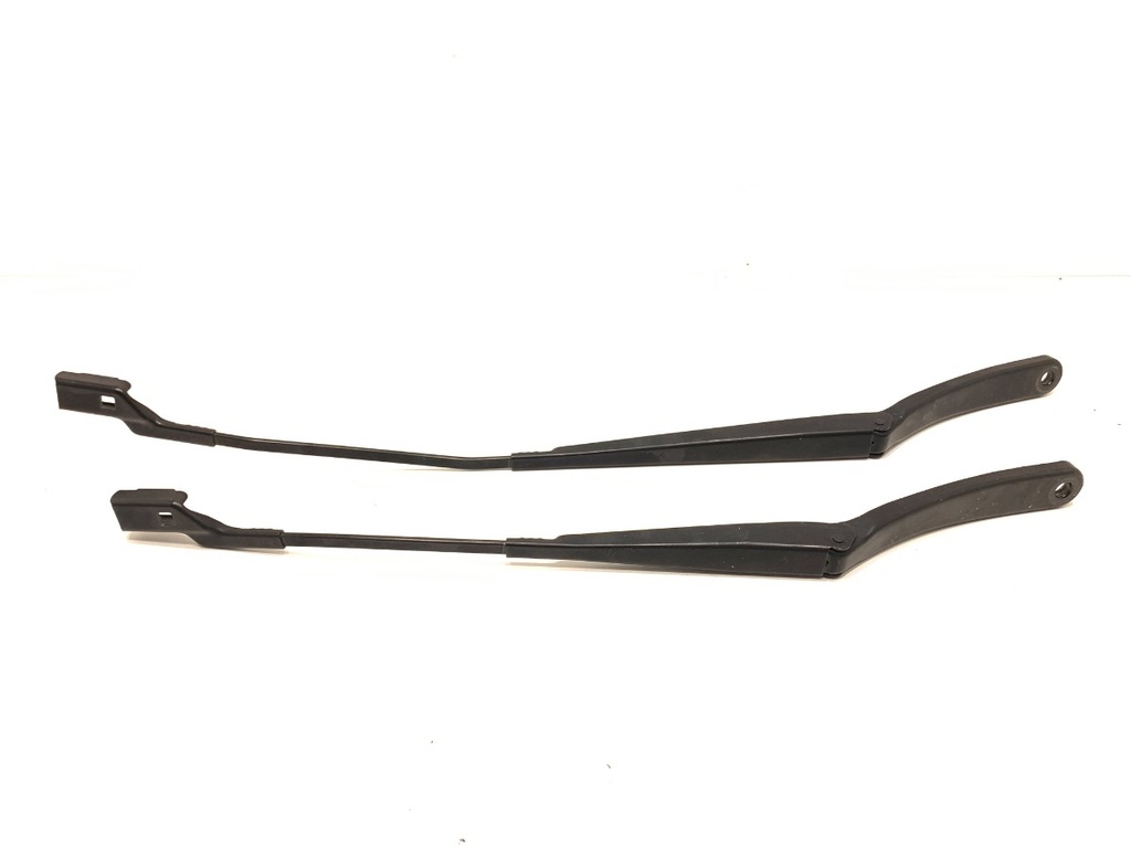 [STARK-812139] Brazo limpiaparabrisas delantero Ford Focus IV (HN) 2018-2022