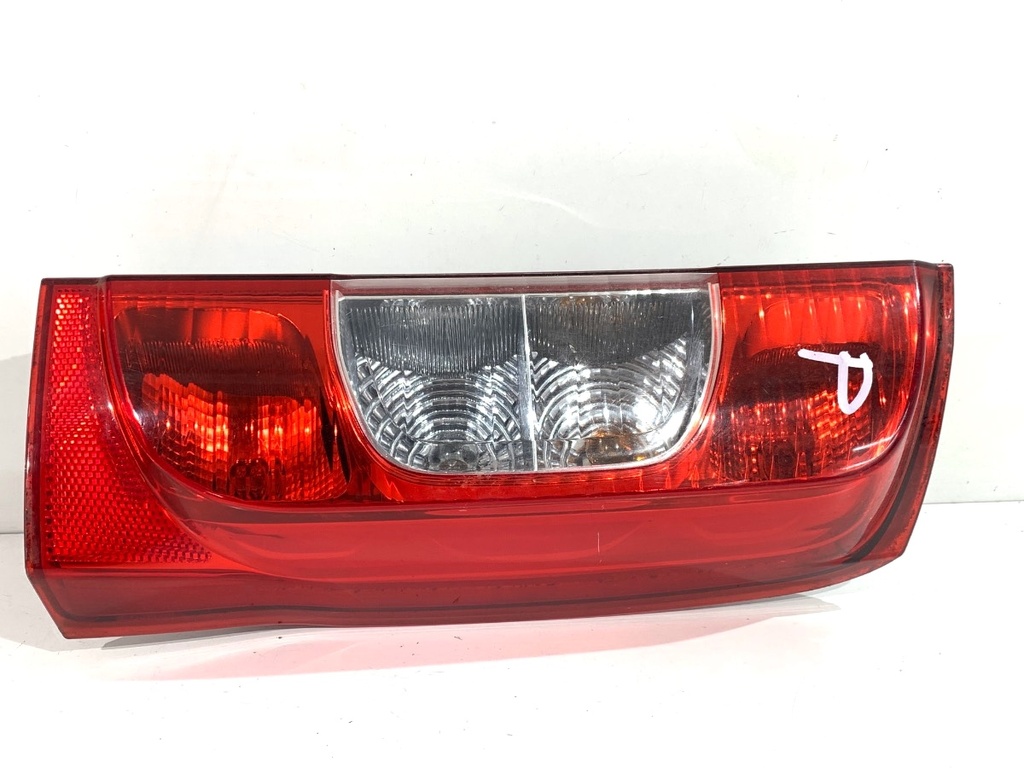 [STARK-815330] Piloto trasero derecho CITROEN NEMO 1.4 gasolina 2008-2022