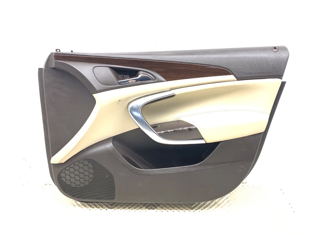 [STARK-815808] Panel de puerta delantero derecho para OPEL Insignia A (G09) 2008-2017