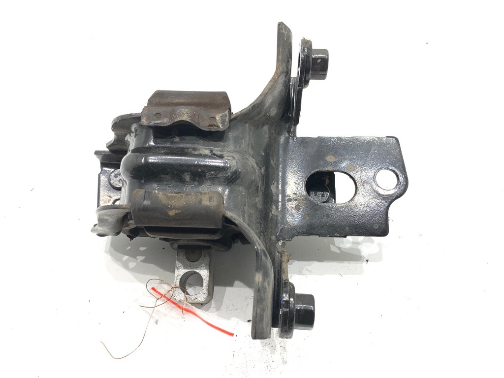 [STARK-816644] Soporte de motor izquierdo SKODA RAPID (NH3, NK3, NK6) 2012-2022 1.0 TSI 95cv