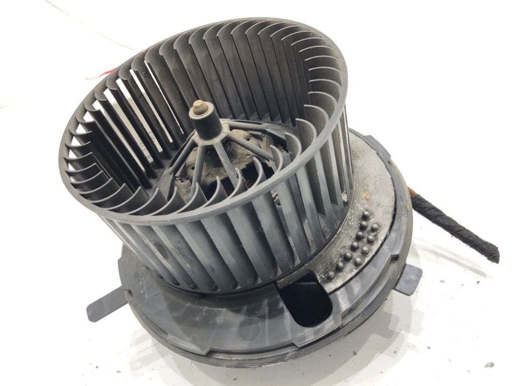 [STARK-819761] Ventilador de admisión VW Touran (1T1, 1T2) 2003-2010