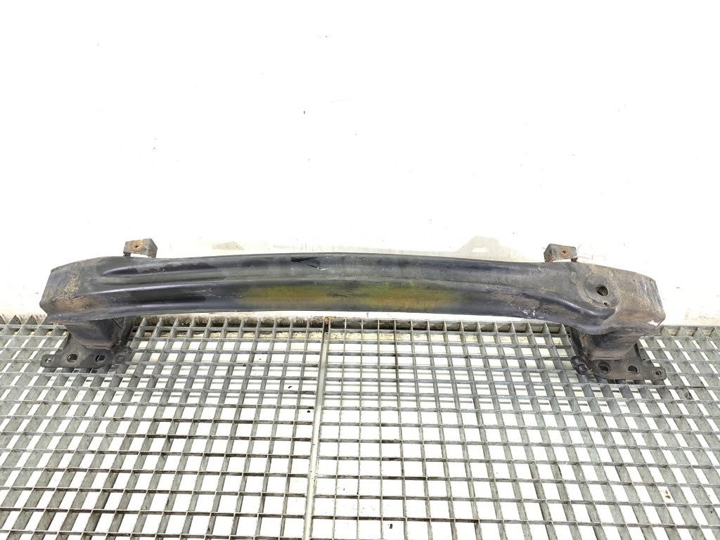 [STARK-822164] Barra de parachoques delantera SEAT León (1P1) 2005-2013