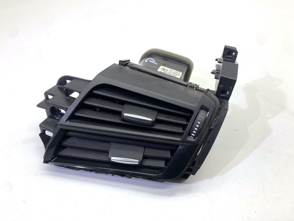 [STARK-825928] Rejilla de ventilación delantera derecha BMW X6 (F16, F86) 2014-2019