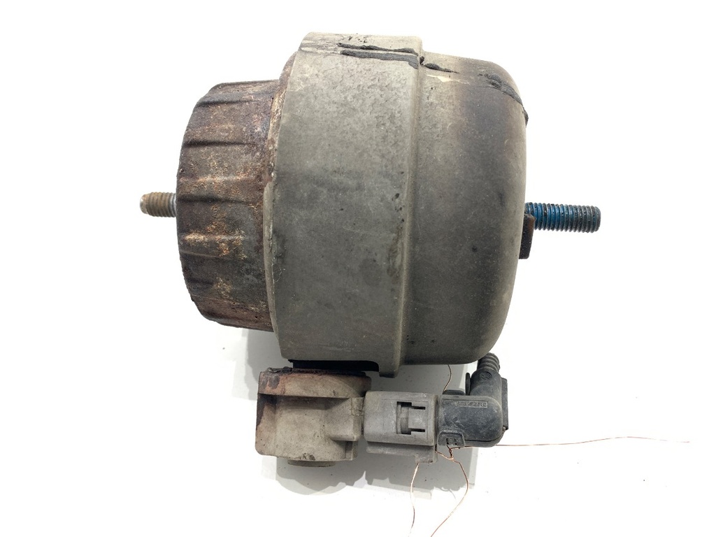 [STARK-829115] Soporte de motor izquierdo AUDI A6 C6 Avant 2.7 TDI