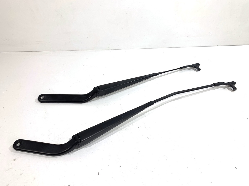 [STARK-831656] Brazo limpiaparabrisas delantero BMW X6 (E71, E72) 2007-2014
