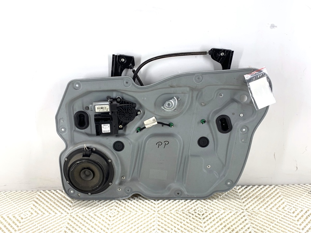 [STARK-831831] Elevalunas delantero derecho VW Caddy III 2004-2015