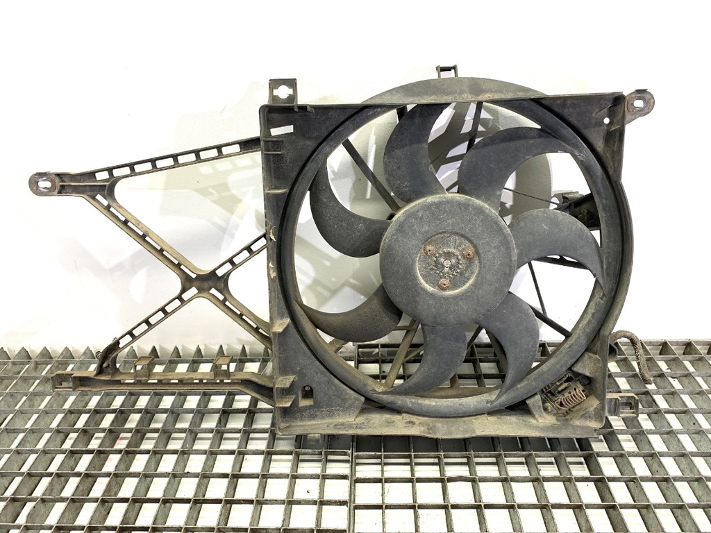 [STARK-833731] Ventilador de aire acondicionado OPEL ZAFIRA / ZAFIRA FAMILY B (A05) 2005-2019