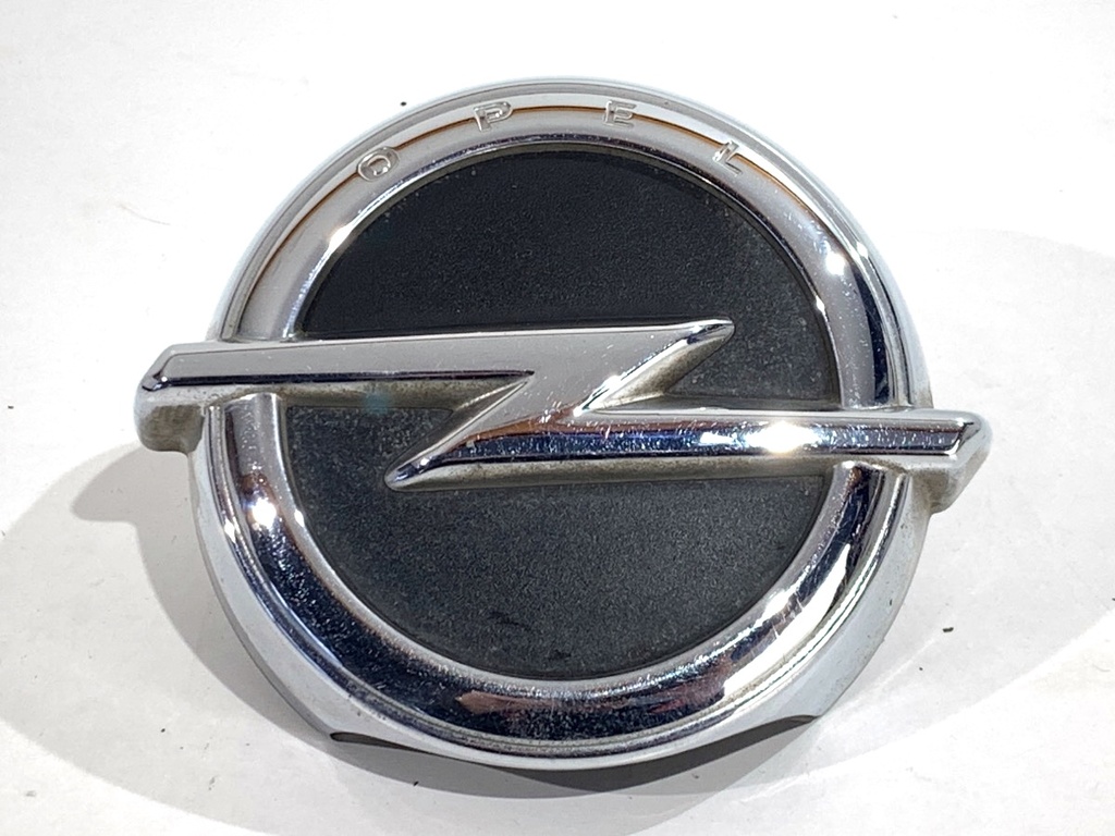 [STARK-837480] Manilla de portón trasero OPEL CORSA E (X15) 2014-2022